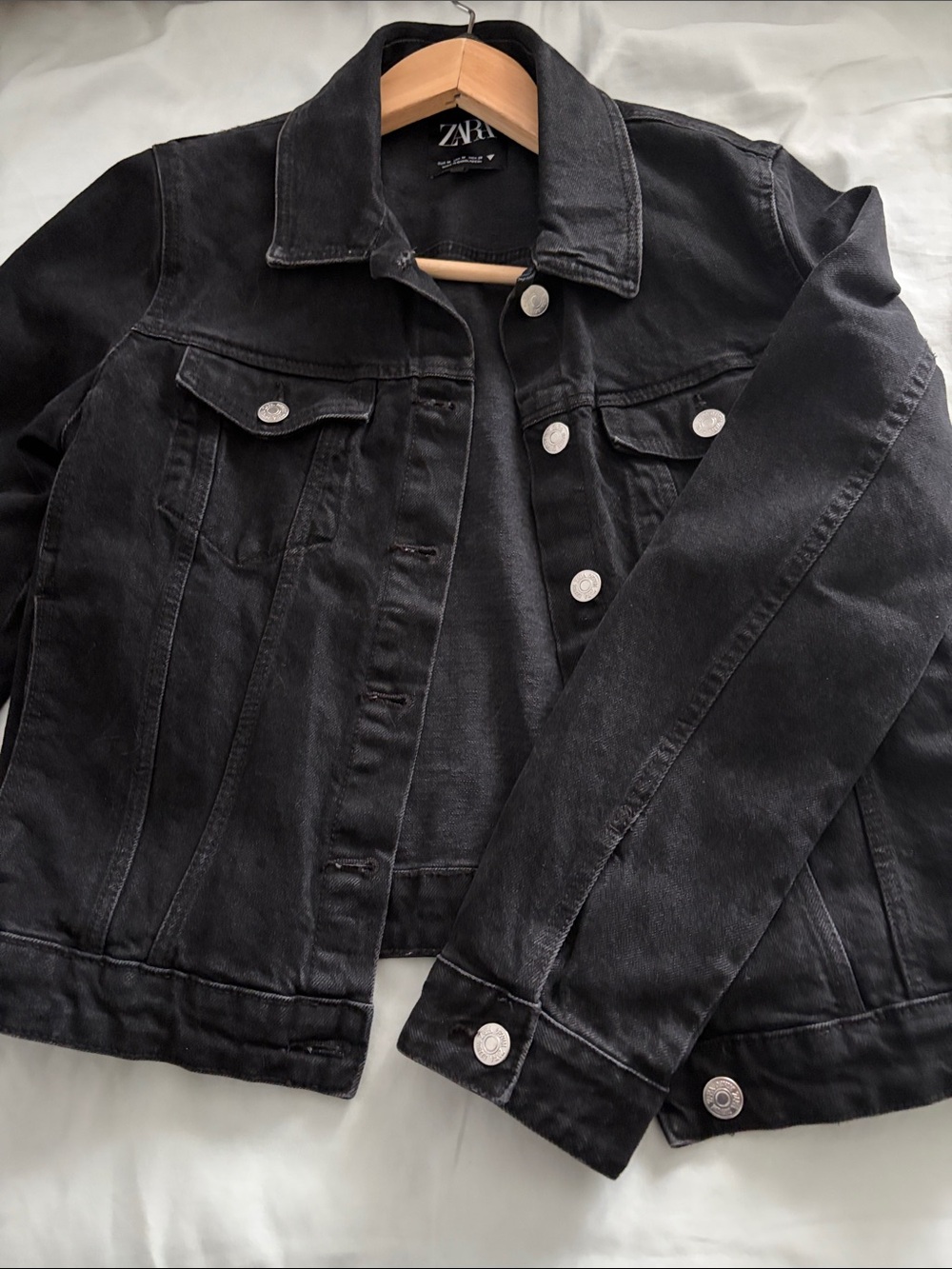 Black Women's Denim Jacket - Sleek Casual Layer